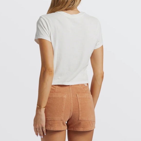 Billabongwomens corduroy shorts - Picture 2 of 5